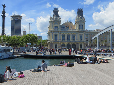 Barcelona Waterfront - Tourist Attractions